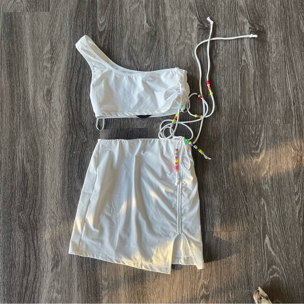 White Fox Colorful Bead Set - Picture 3 of 9